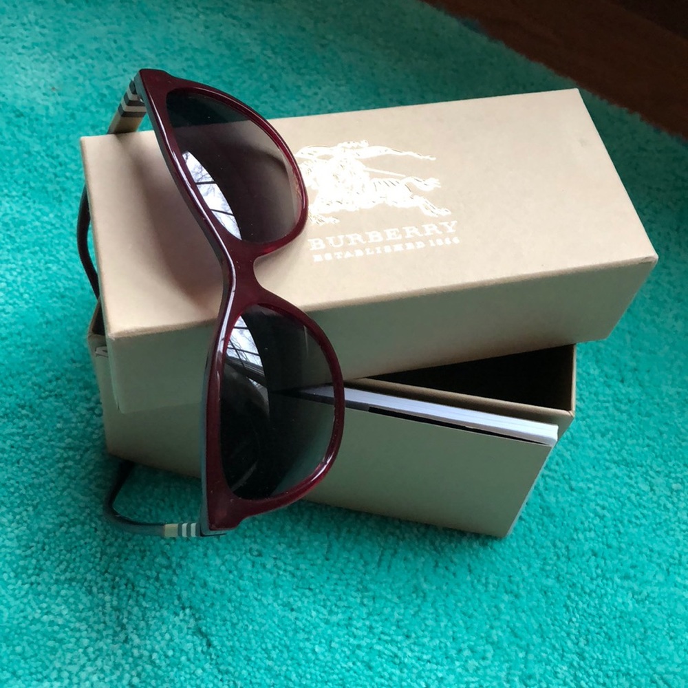 Cute sun glasses